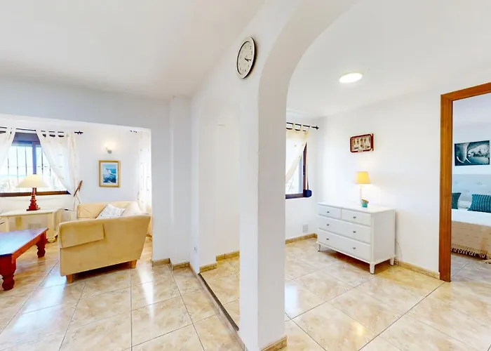 Leon By Family Homes فيلة دينايا