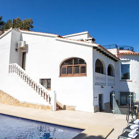 Villa Leon By Family Homes *