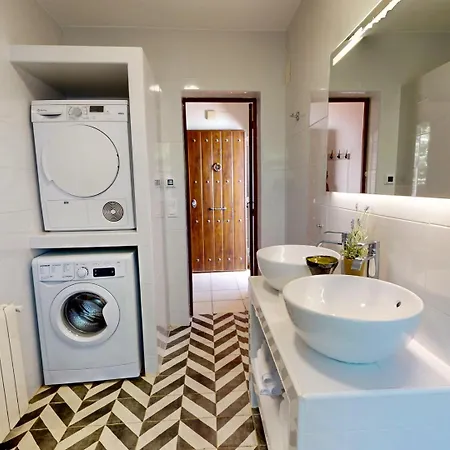 Leon By Family Homes Denia