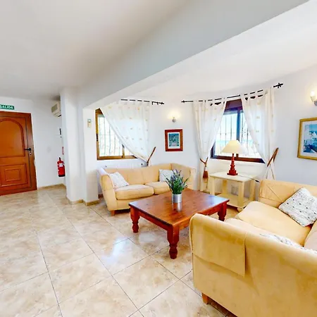 ヴィラ Leon En Denia, Vacaciones Con Barbacoa En Terraza, Piscina Privada Y Vistas Al Mediterraneo By Family Homes デニア