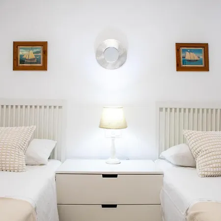 Villa Leon By Family Homes