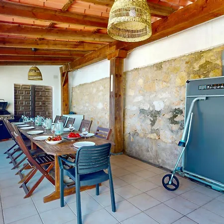 Leon By Family Homes Villa Denia