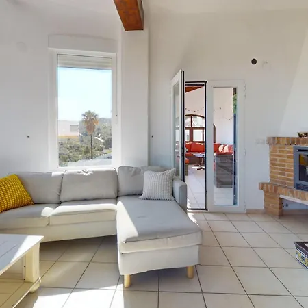 Leon En Denia, Vacaciones Con Barbacoa En Terraza, Piscina Privada Y Vistas Al Mediterraneo By Family Homes