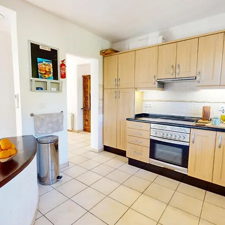 Leon By Family Homes * Denia