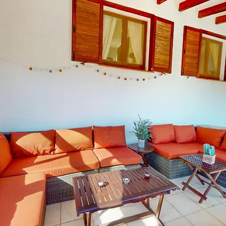 ヴィラ Leon En Denia, Vacaciones Con Barbacoa En Terraza, Piscina Privada Y Vistas Al Mediterraneo By Family Homes デニア