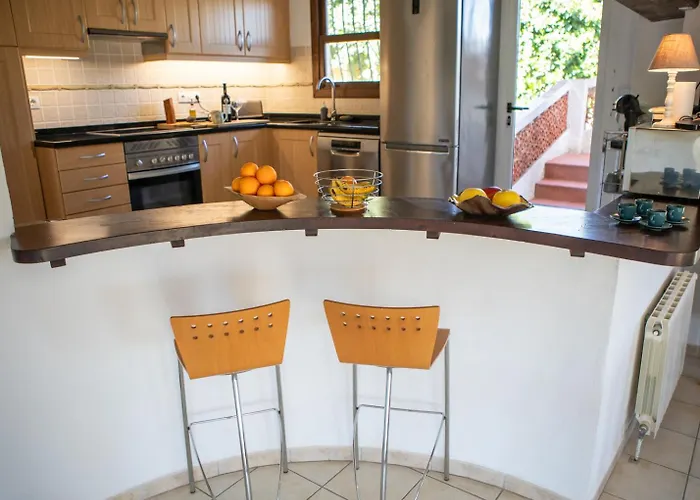 Leon By Family Homes