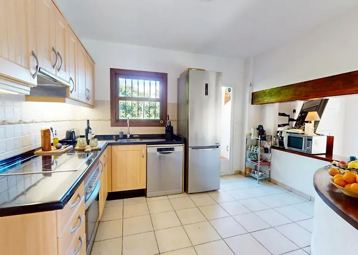 Вилла Villa En Denia Con Piscina Privada Y Vistas Al Mar By Family Homes Дения